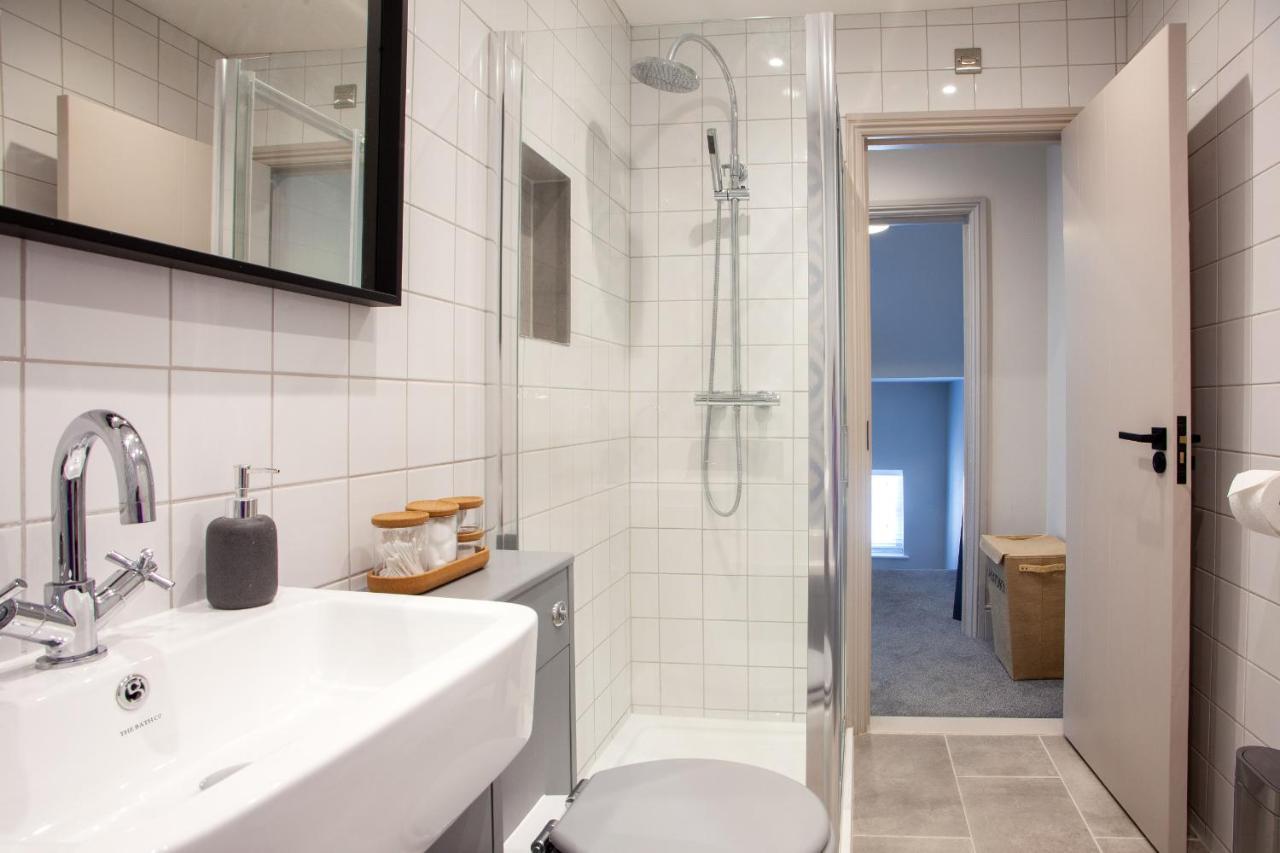 Oxford Street Grand Apartment- Free Evening Parking サウサンプトン エクステリア 写真
