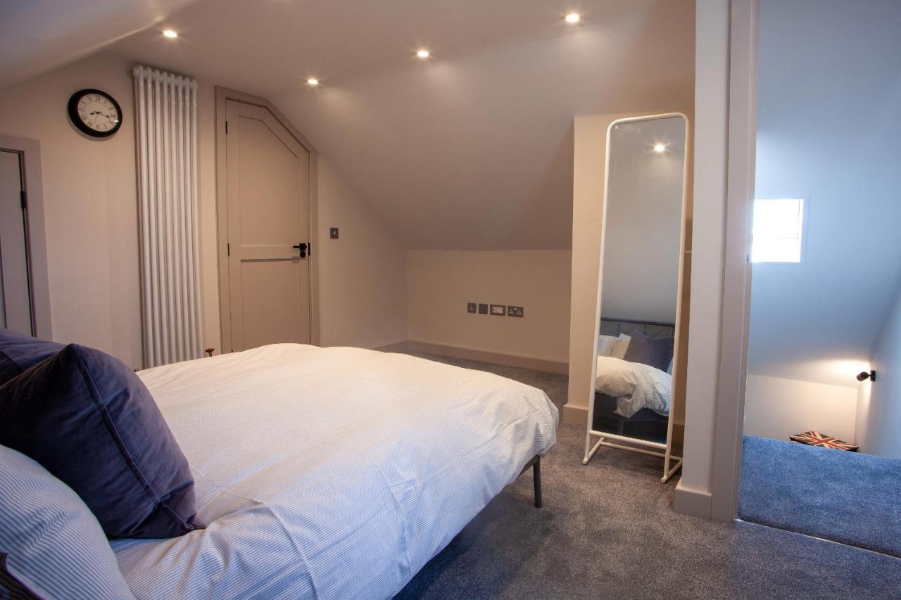 Oxford Street Grand Apartment- Free Evening Parking サウサンプトン エクステリア 写真